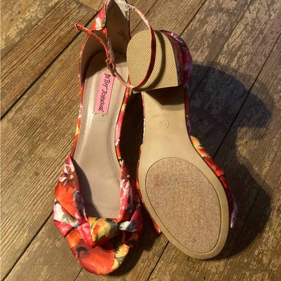 Betsey Johnson Floral Block Heel Ankle Strap Sandal - Picture 7 of 11